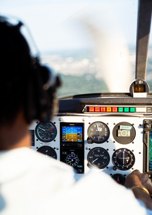 Become a Pilot, Where To Start : The Essential First Steps